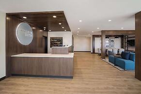 Everhome Suites Corona