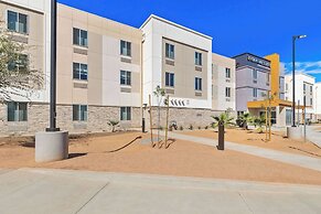 Everhome Suites Corona