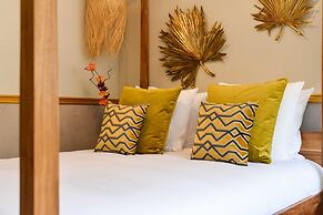 The Majestic Garden Suite