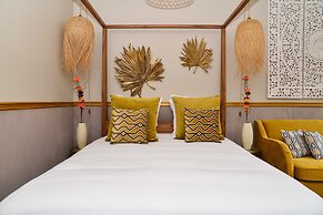 The Majestic Garden Suite