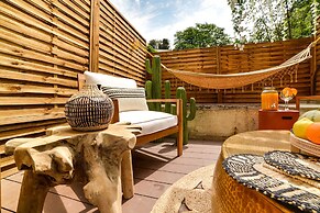 The Majestic Garden Suite