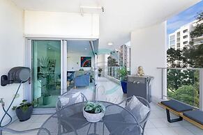 Signatures on Woods -Sky Tower