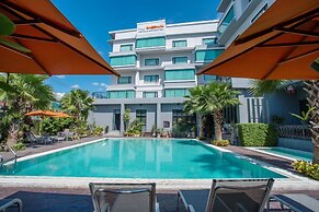 The Cheewin Hotel And Convention