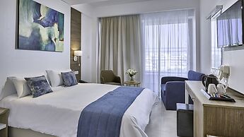 Gaia Sun N Blue Hotel