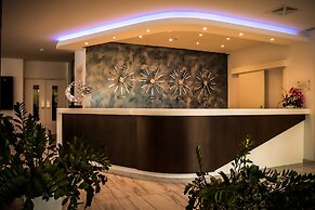 Gaia Sun N Blue Hotel