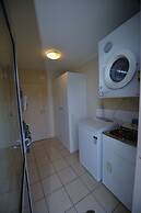 166 Majestic Court Motel