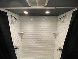 Crew's Quarters Boarding House Caters to Men