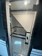 Crew's Quarters Boarding House Caters to Men