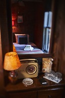 Crew's Quarters Boarding House Caters to Men