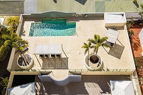 Jack & Newell Holiday Apartments