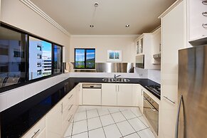 Jack & Newell Holiday Apartments