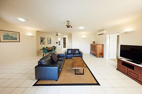 Jack & Newell Holiday Apartments