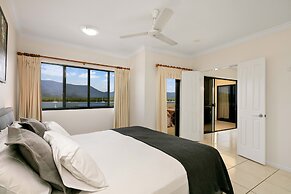 Jack & Newell Holiday Apartments