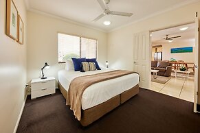 Jack & Newell Holiday Apartments