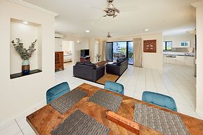 Jack & Newell Holiday Apartments