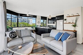 Mylos Holiday Apartments