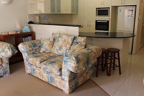 Currumbin Sands Holiday Apartments