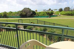 Currumbin Sands Holiday Apartments