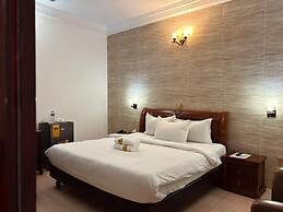 MJ Grand Hotel
