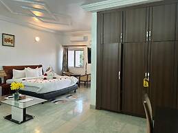 MJ Grand Hotel