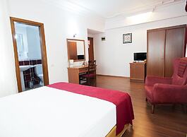 Triana Hotel