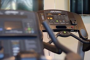 Oaks Gladstone Grand Hotel