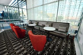 Oaks Gladstone Grand Hotel