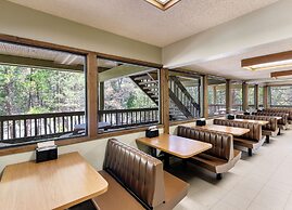 Cedar Grove Lodge