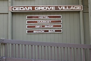 Cedar Grove Lodge