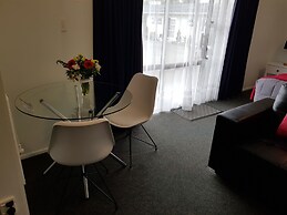 Courtesy Court Motel