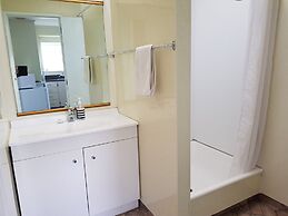 Courtesy Court Motel