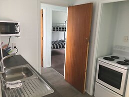 Courtesy Court Motel