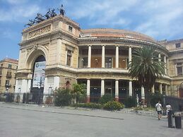 B&B Dietro il Politeama