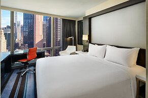 Courtyard by Marriott New York Manhattan / Central Park