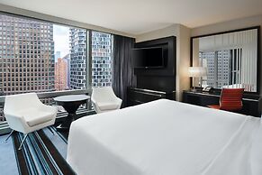 Courtyard by Marriott New York Manhattan / Central Park