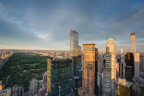 Courtyard by Marriott New York Manhattan / Central Park