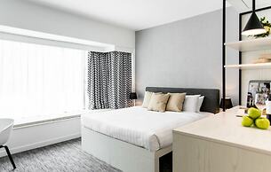 Grand Bay View Hotel