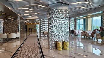 Grand Bay View Hotel