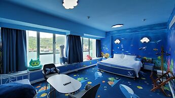 Grand Bay View Hotel