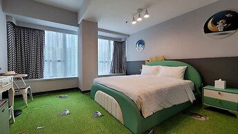 Grand Bay View Hotel