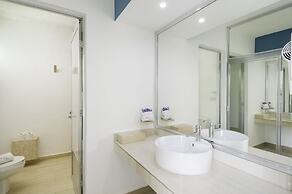 Hotel Playa Encantada