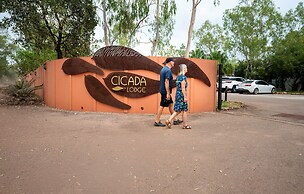 Cicada Lodge
