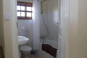 Annie's Lodge Blantyre