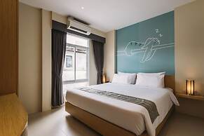 TIRAS Patong Beach Hotel