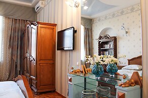 Urban Garden Apartments