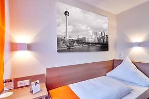 McDreams Hotel Wuppertal City