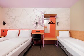 McDreams Hotel Wuppertal City