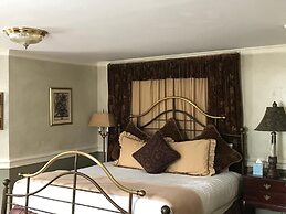 Admiral Farragut Inn