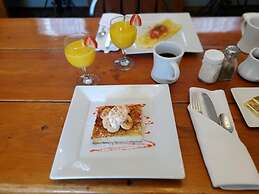 Admiral Farragut Inn