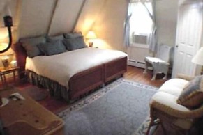 Admiral Farragut Inn